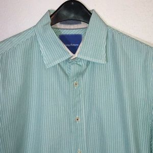 Tommy Bahama Men’s shirt